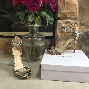 Calvin Klein Vivian Geo Snakeskin heels 🌷
